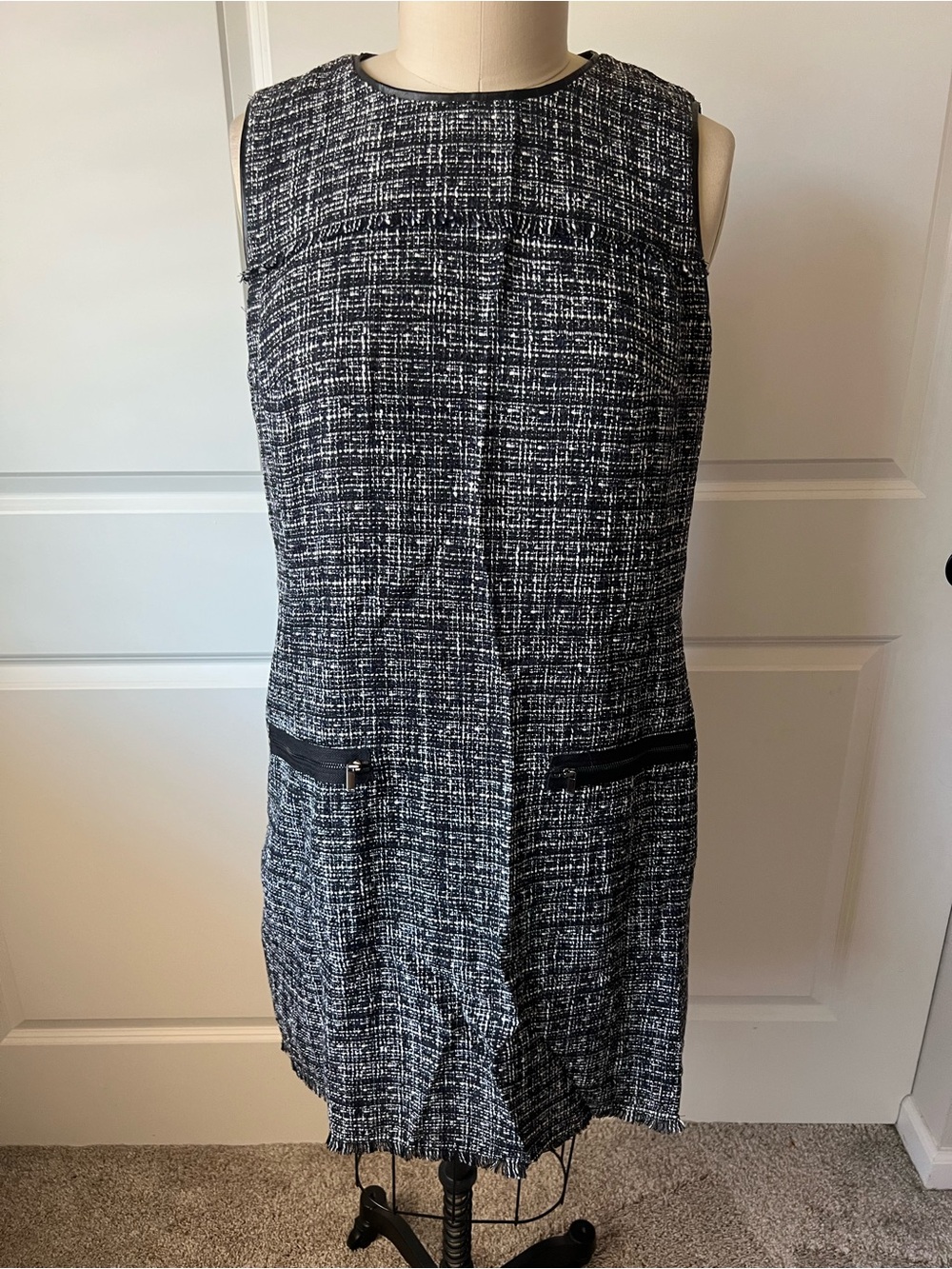 New Ann Taylor Black & White Tweed Sleeveless Shift Dress with Zip Pockets